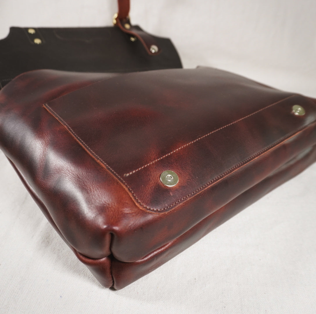 Messenger bag